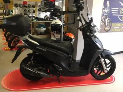 Kymco People 200i S (2021 - 26) usata