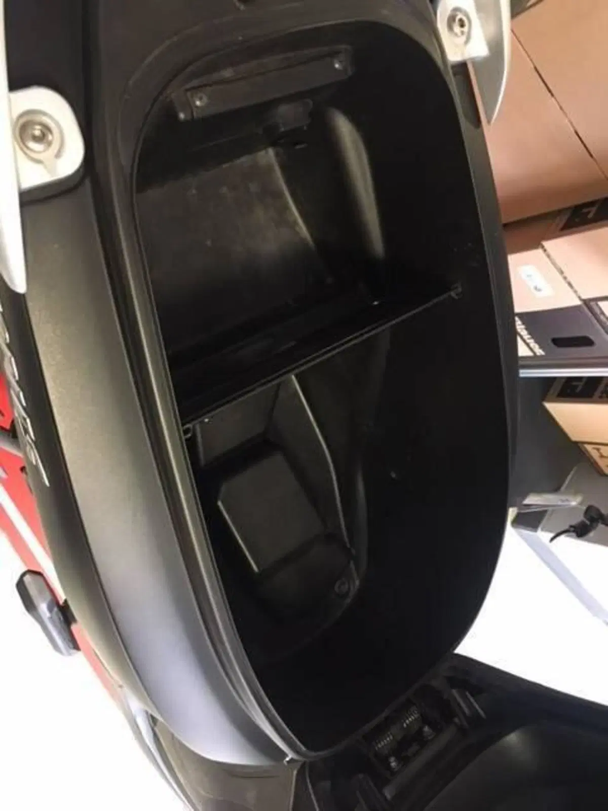 Kymco People 200i S (2021 - 26) (6)