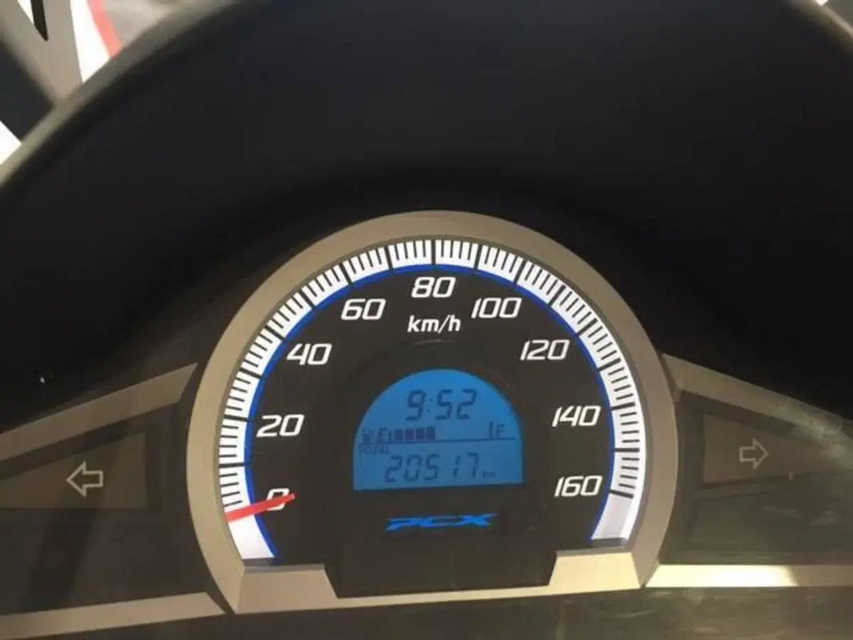 Honda PCX 125 (2017 - 18) (3)