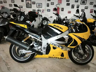 Suzuki GSX R 750 (1999 - 03) usata