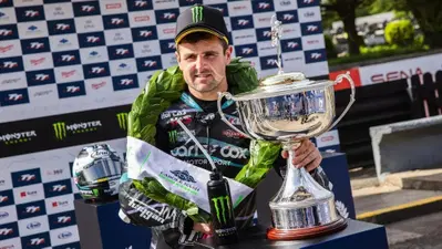 Tourist Trophy: Dunlop vince anche la Sportbike sull'Italiana Paton. Browne e Jordan sul podio