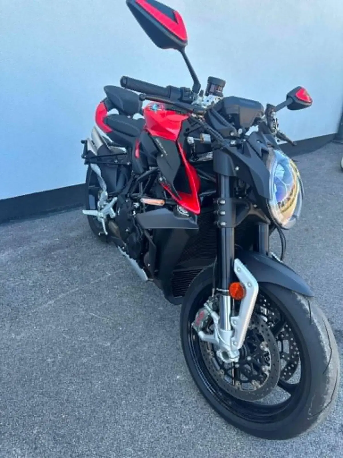 MV Agusta Brutale 1000 RS (2022 - 26) (8)