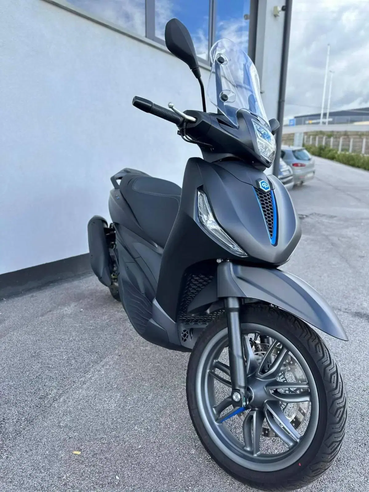Piaggio Beverly 310 S (2025 - 26) (4)