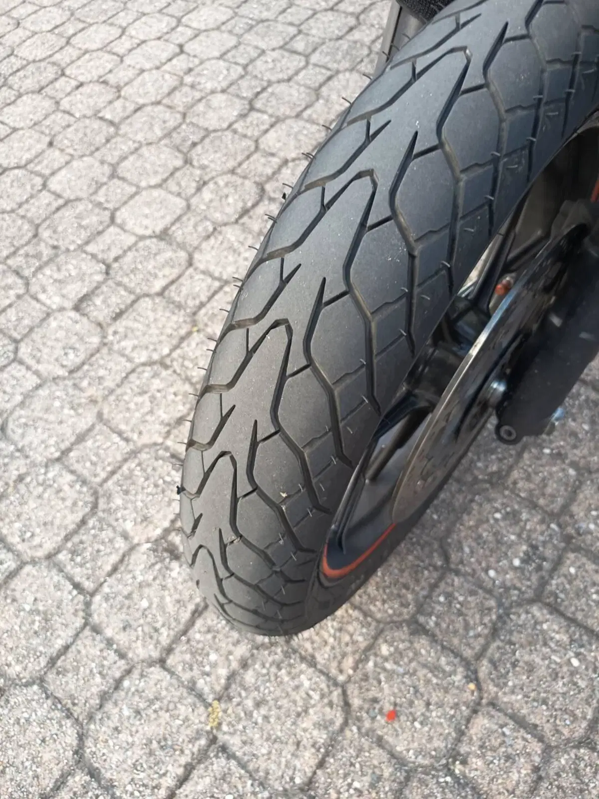 Ducati Scrambler 400 Sixty 2 (2016 - 21) (14)