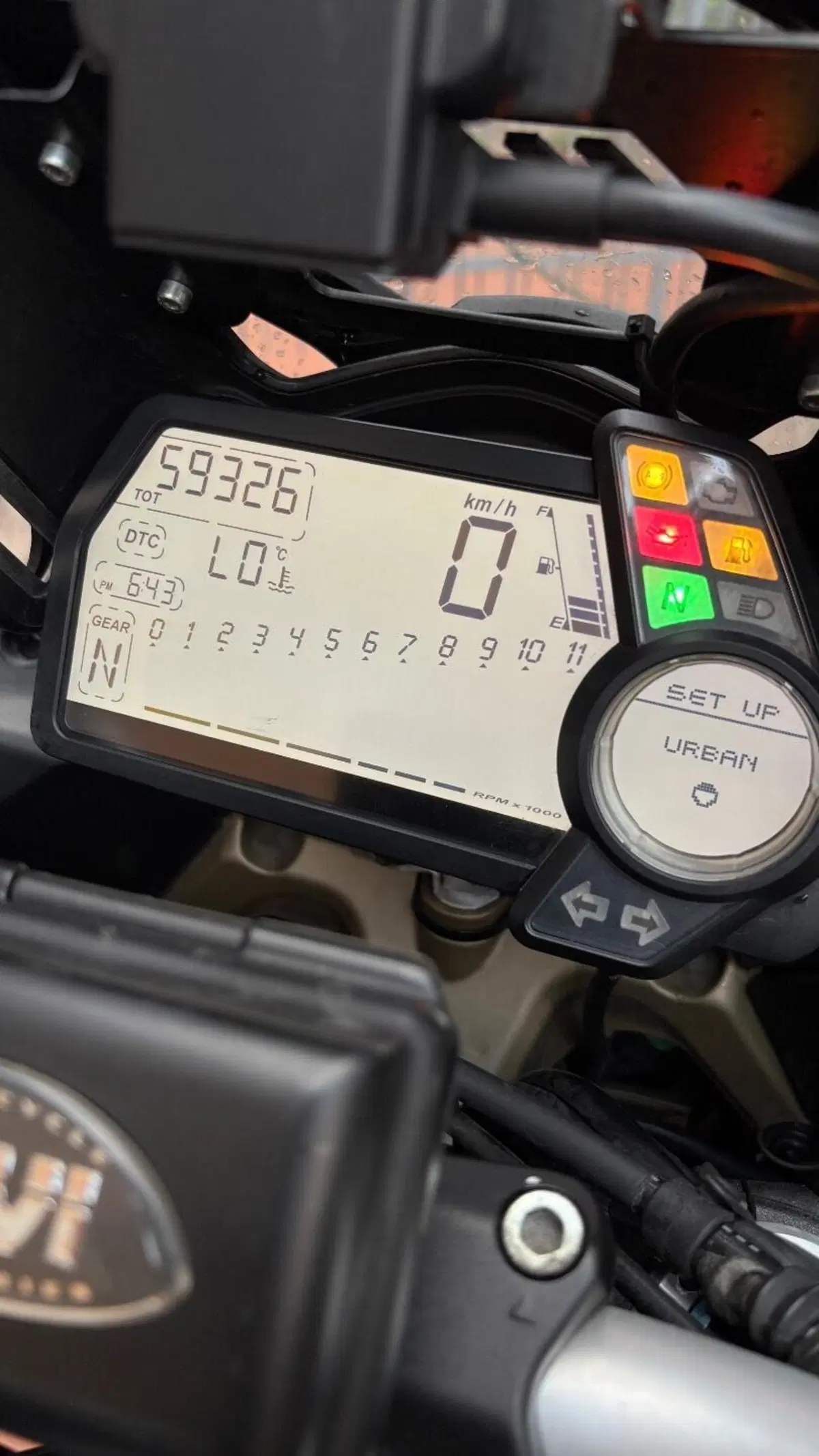 Ducati Multistrada 1200 S Touring (2010 - 12) (6)