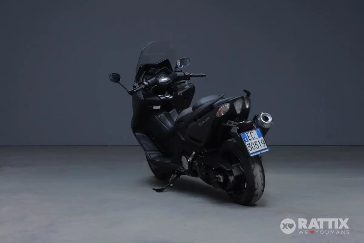 Yamaha T-Max 530 Black Max (2012 - 14) (4)