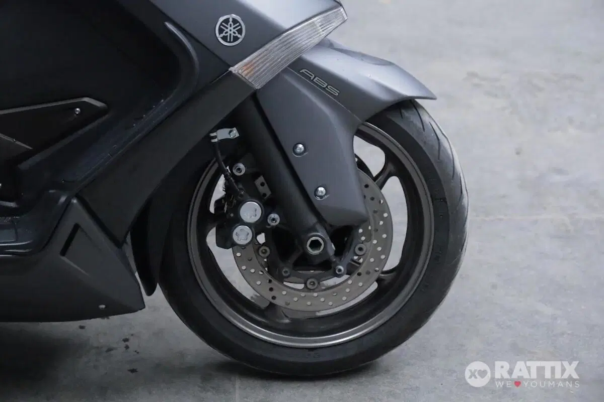 Yamaha T-Max 530 Black Max (2012 - 14) (9)