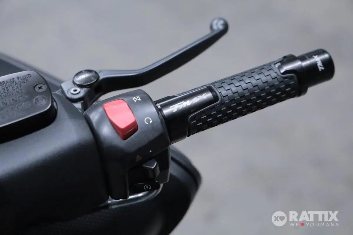 Yamaha T-Max 530 Black Max (2012 - 14) (12)