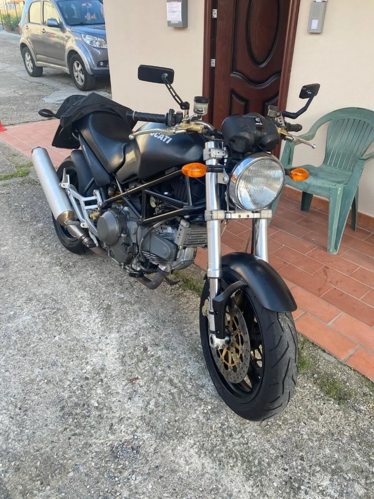 Ducati Monster 900 City Dark I.E. (1999 - 02) (5)