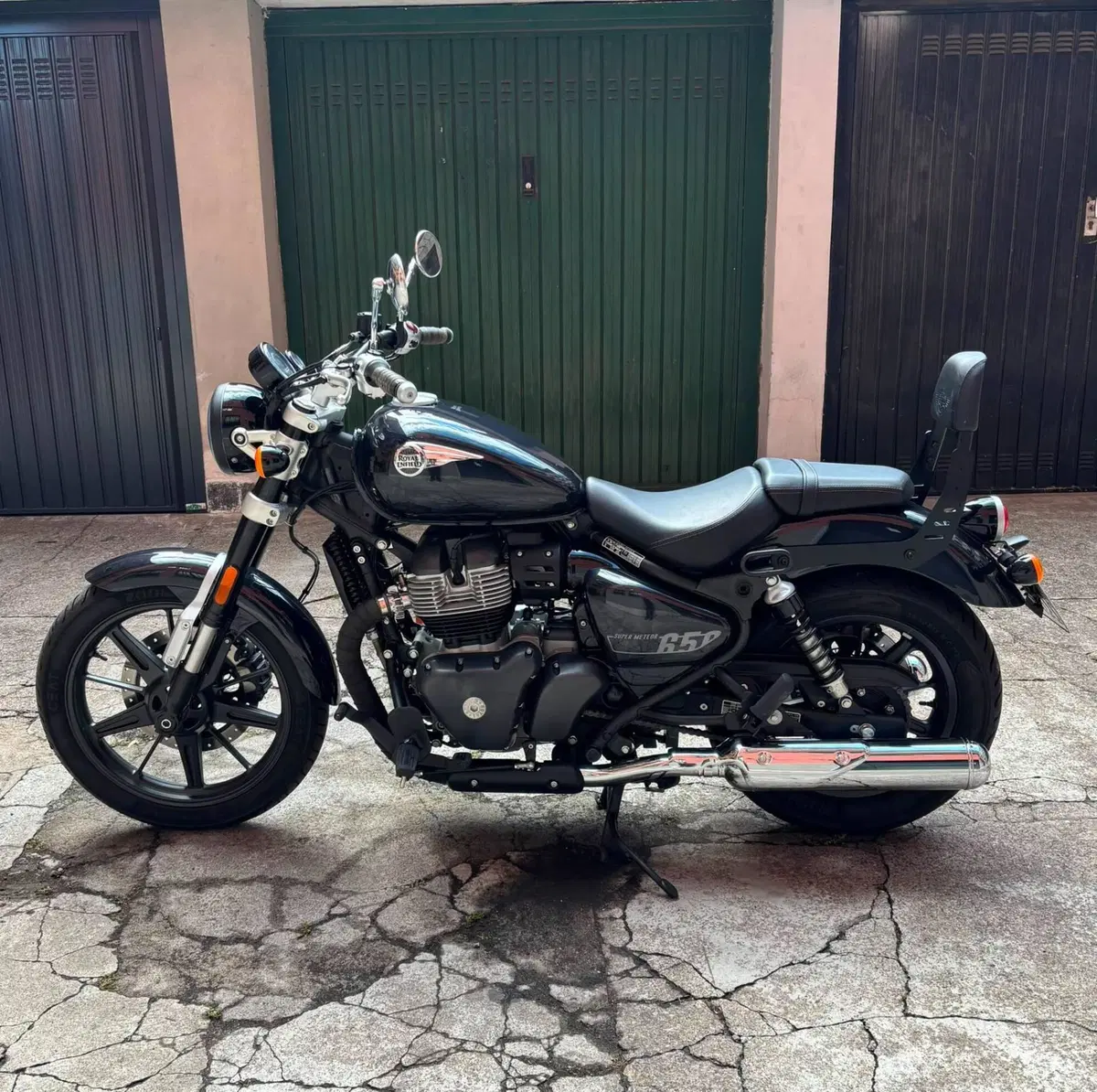 Royal Enfield Super Meteor 650 (2023 - 26)