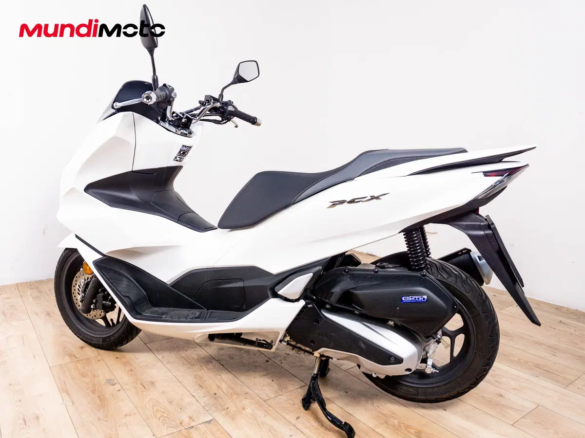 Honda PCX 125 (2017 - 18) (7)