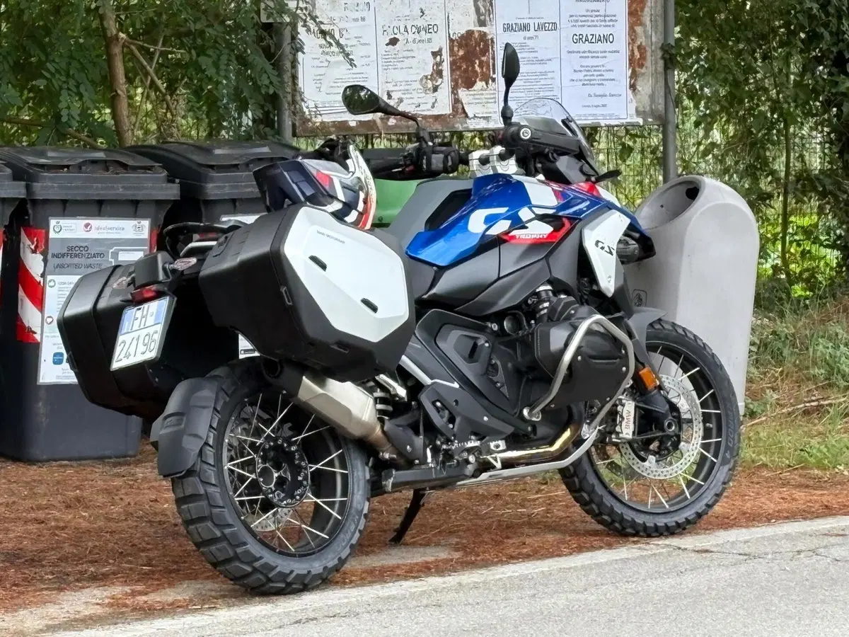 Bmw R 1300 GS Trophy (2023 - 26) (2)