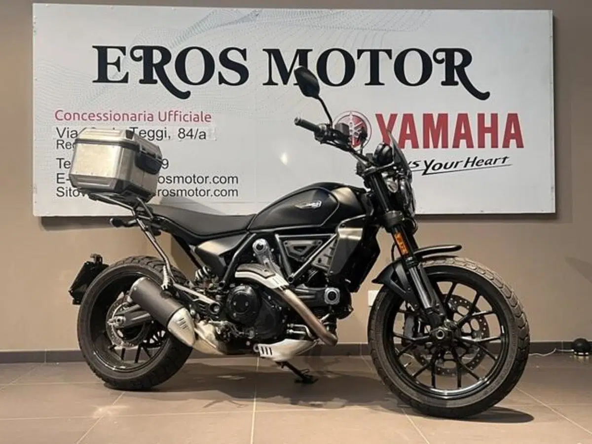Ducati Scrambler 800 Icon Dark (2025 - 26)