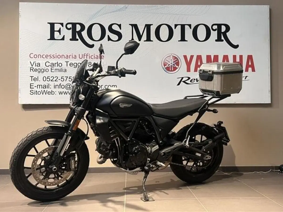 Ducati Scrambler 800 Icon Dark (2025 - 26) (2)