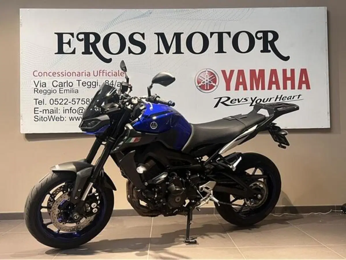 Yamaha MT-09 (2017 - 20) (2)