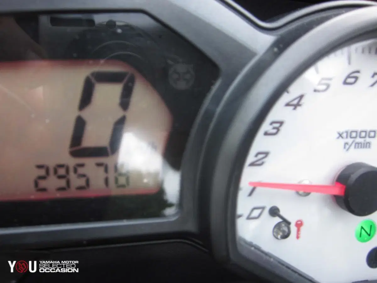 Yamaha FZ8 (2010 - 12) (3)