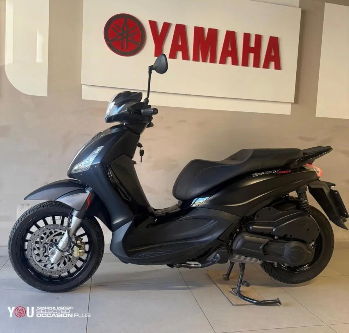 Piaggio Beverly 300 ABS-ASR (2021 - 25) (4)