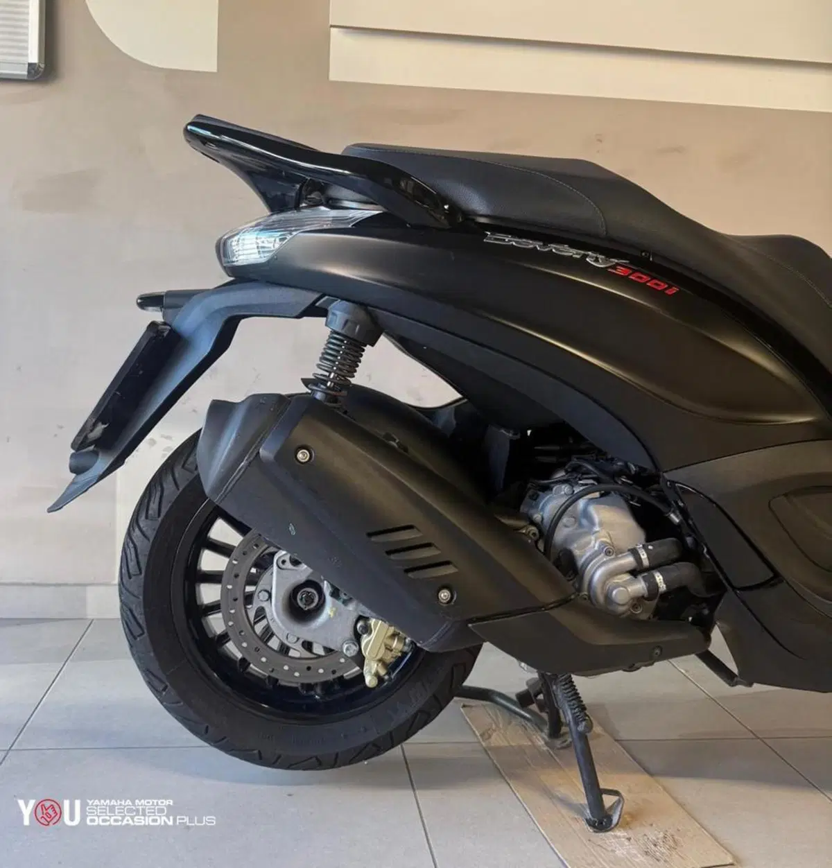 Piaggio Beverly 300 ABS-ASR (2021 - 25) (5)