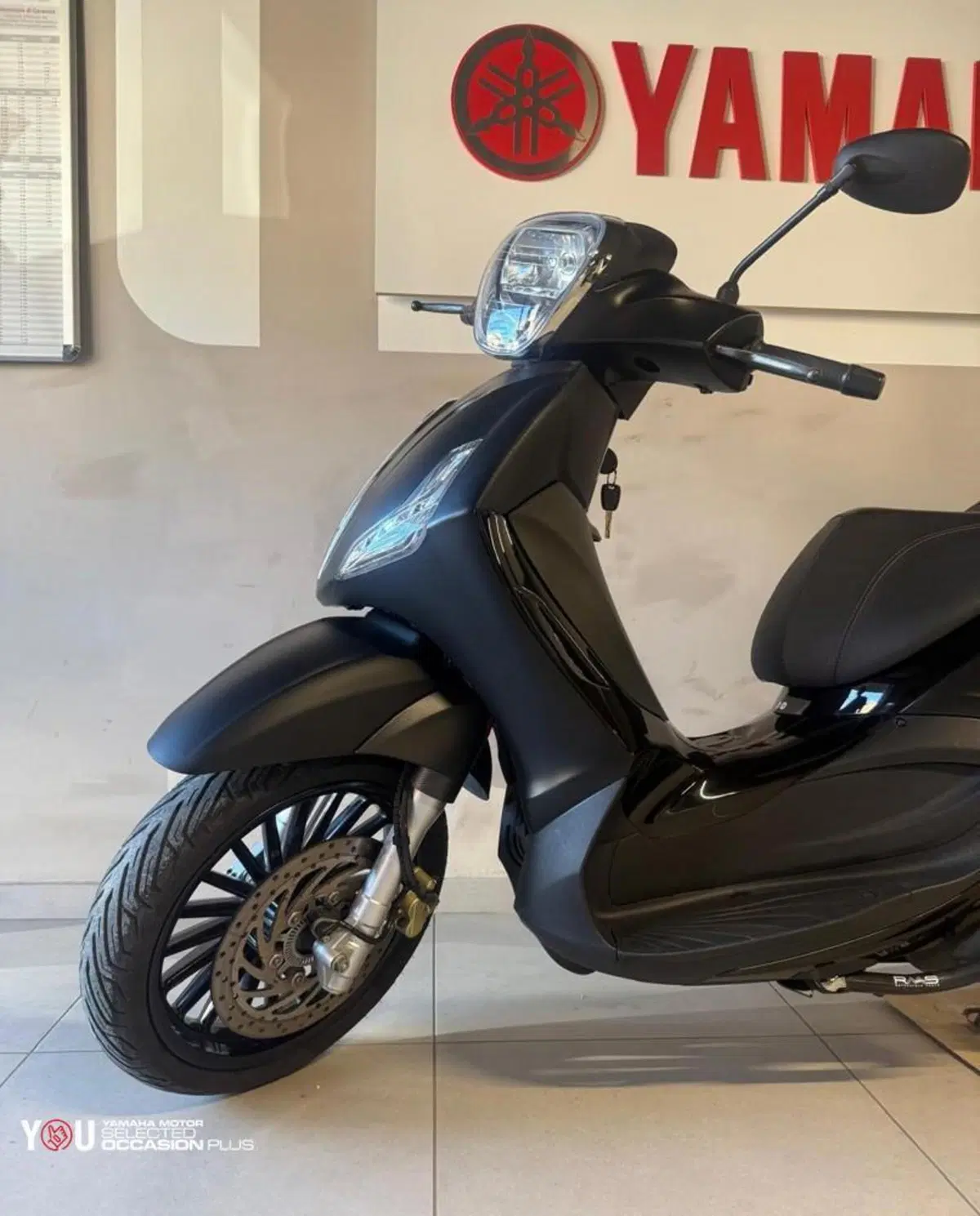Piaggio Beverly 300 ABS-ASR (2021 - 25) (8)