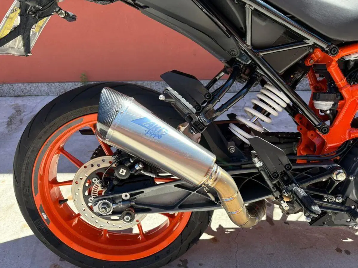 KTM 390 Duke (2021 - 23) (4)
