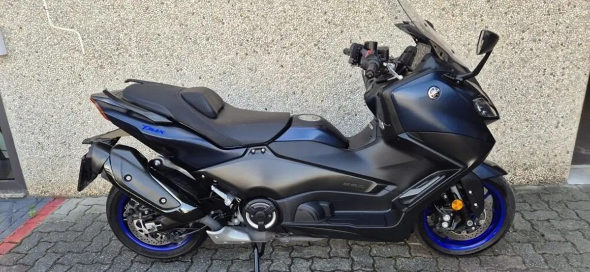 Yamaha T-Max 560 (2022 - 24)