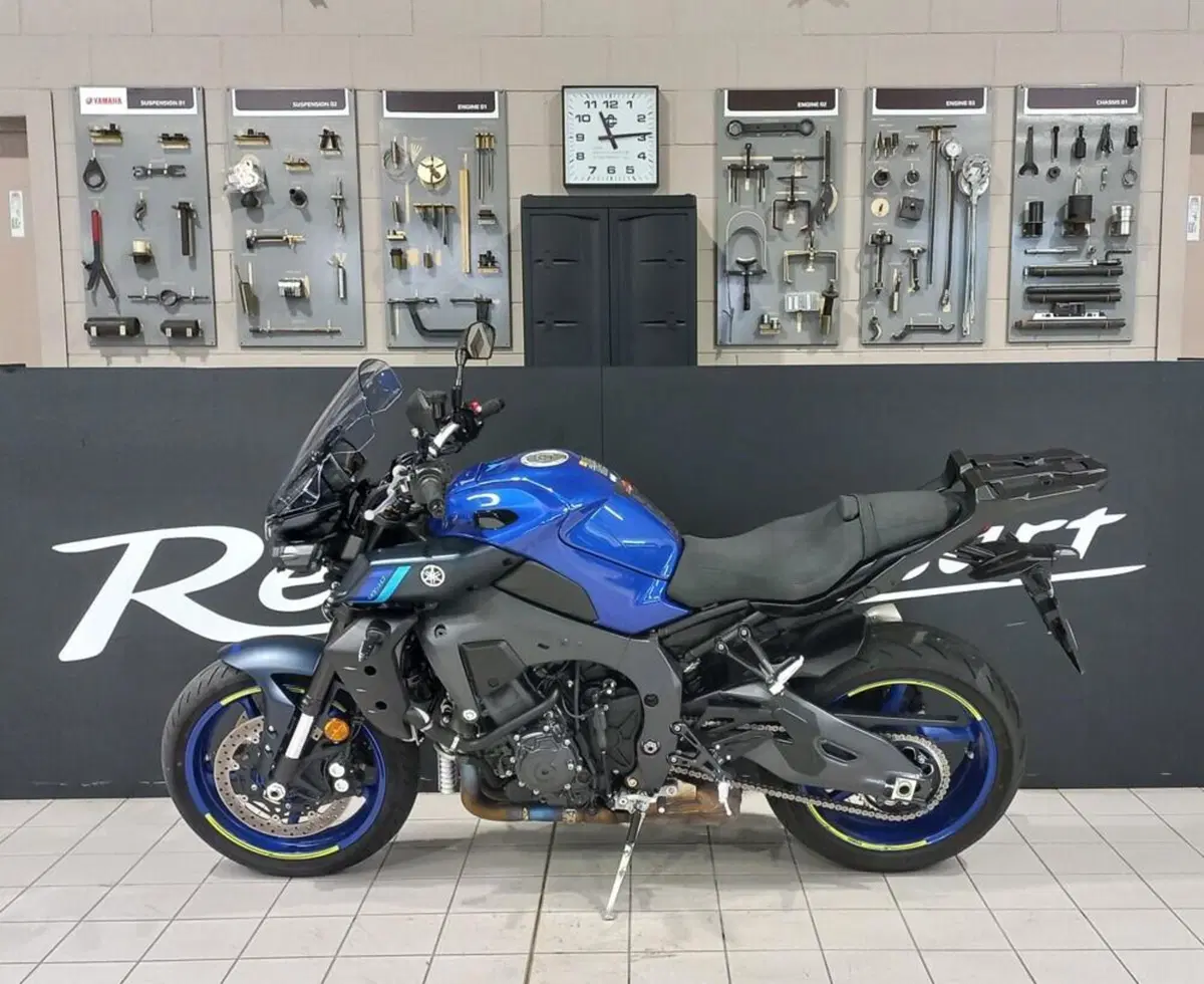 Yamaha MT-10 (2022 - 26) (2)