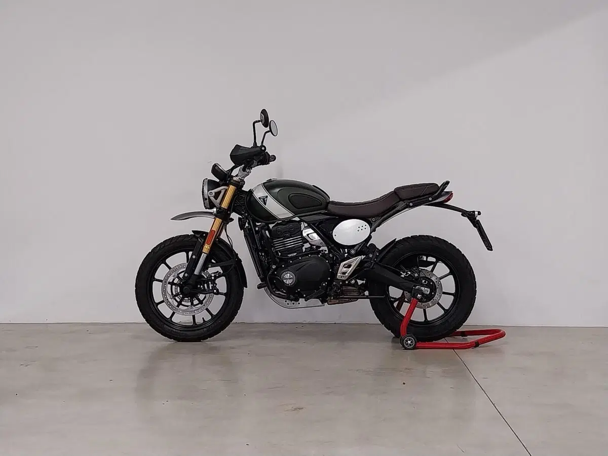 Triumph Scrambler 400 X (2024 - 26) (3)