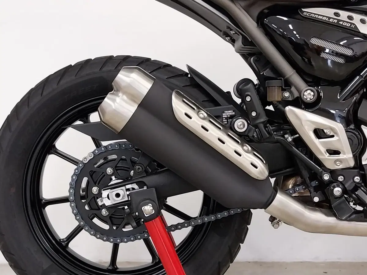 Triumph Scrambler 400 X (2024 - 26) (11)