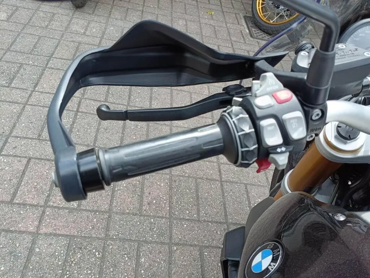 Bmw R 1200 R (2017 - 18) (13)