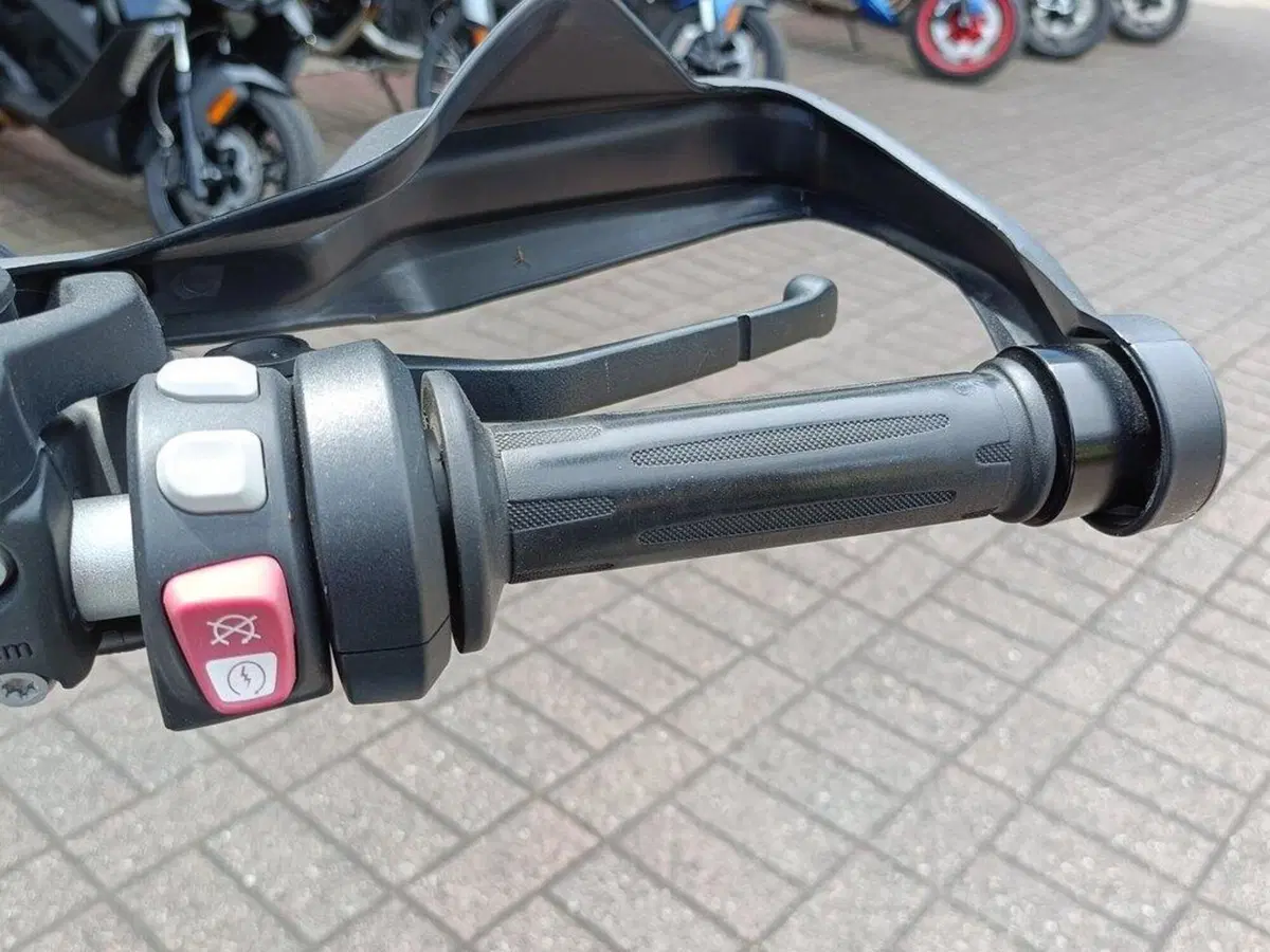 Bmw R 1200 R (2017 - 18) (14)