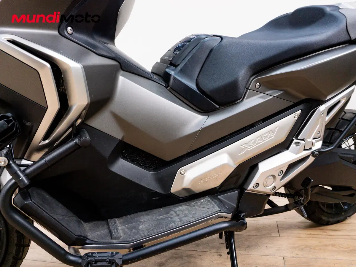 Honda X-ADV 750 (2018 - 20) (9)