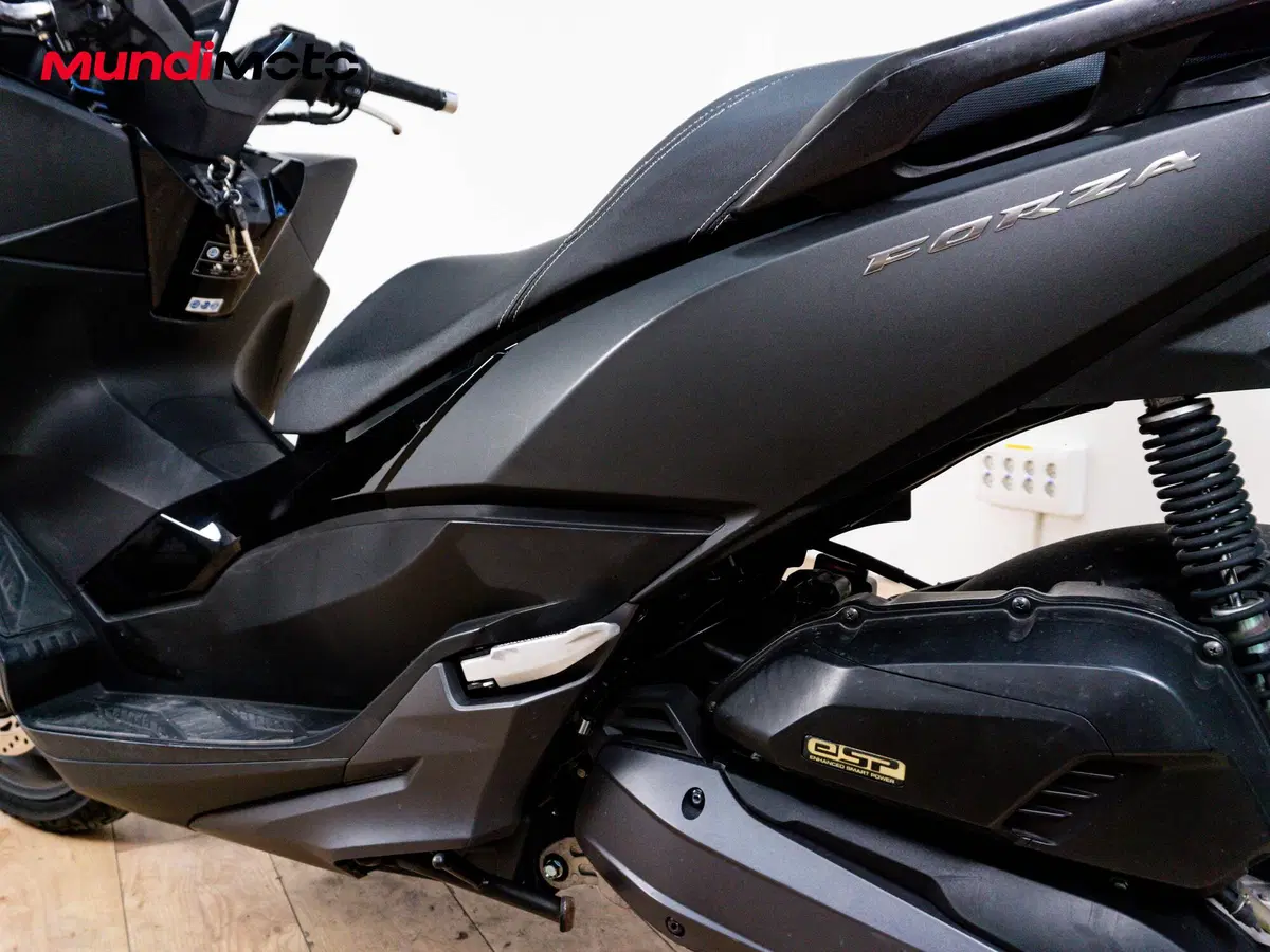 Honda Forza 125 (2025 - 26) (10)
