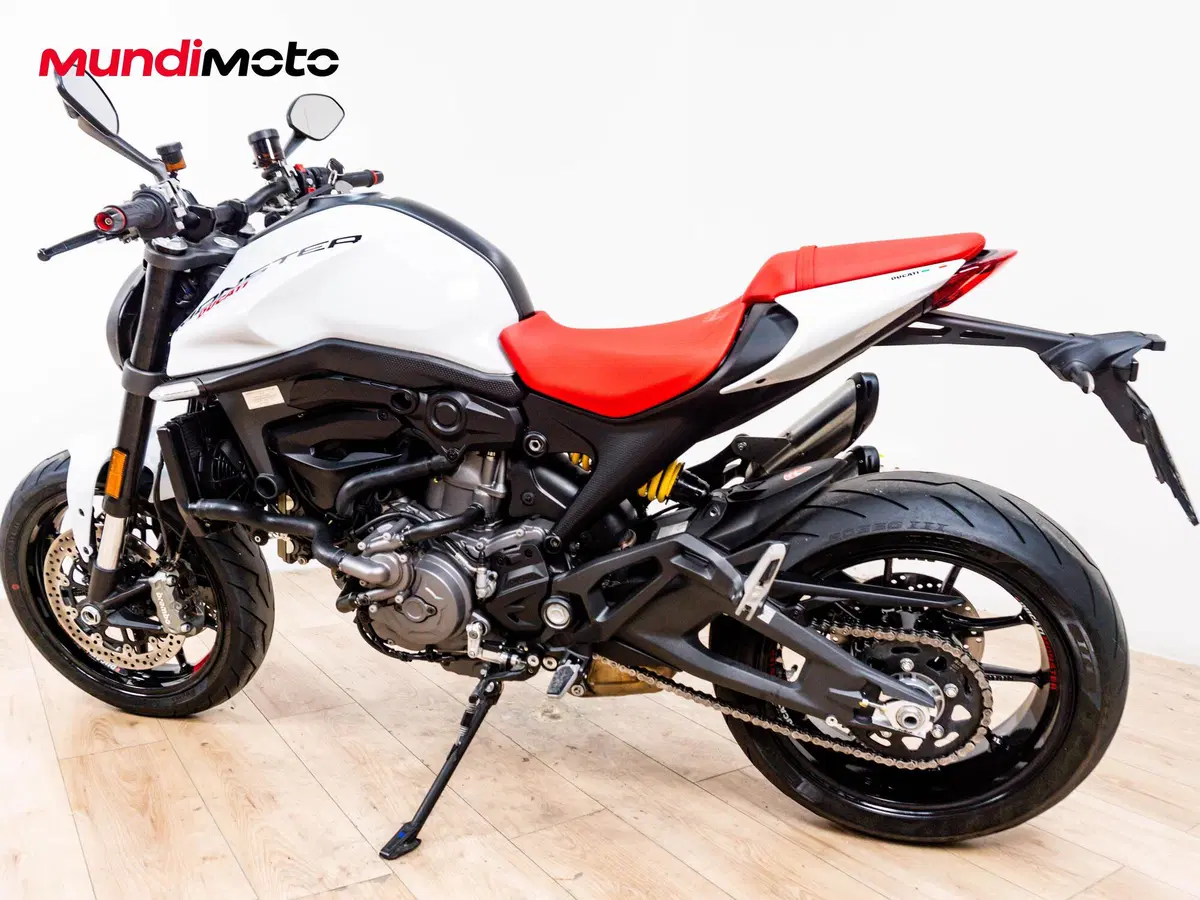 Ducati Monster 937 (2021 - 25) (7)