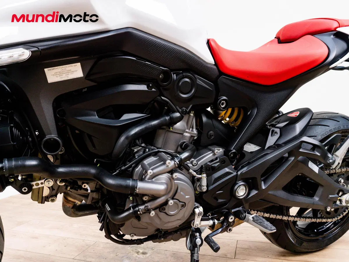 Ducati Monster 937 (2021 - 25) (9)