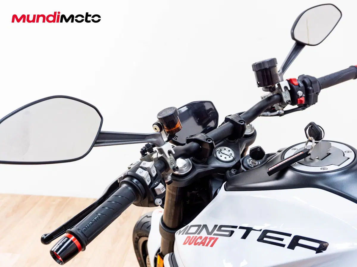 Ducati Monster 937 (2021 - 25) (11)