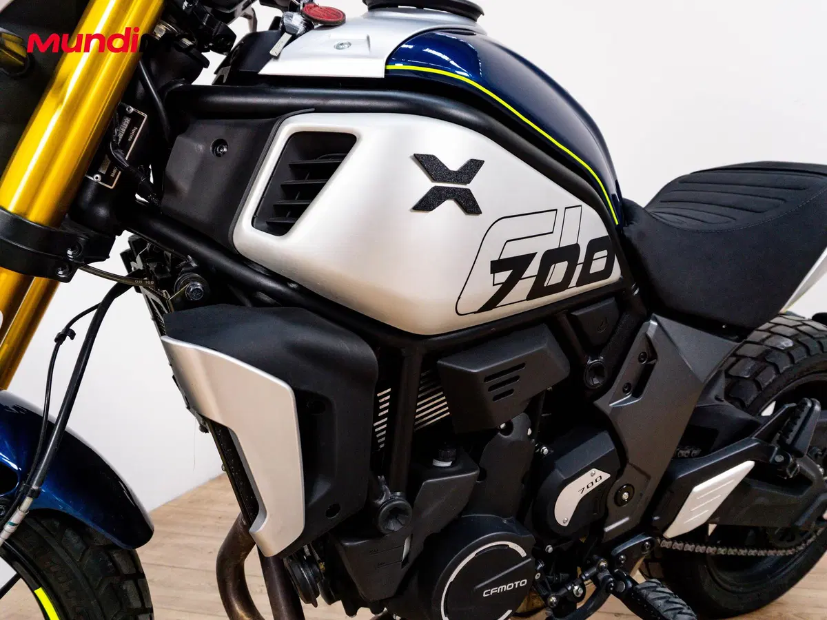 CFMOTO 700CL-X Heritage (2021 - 26) (7)