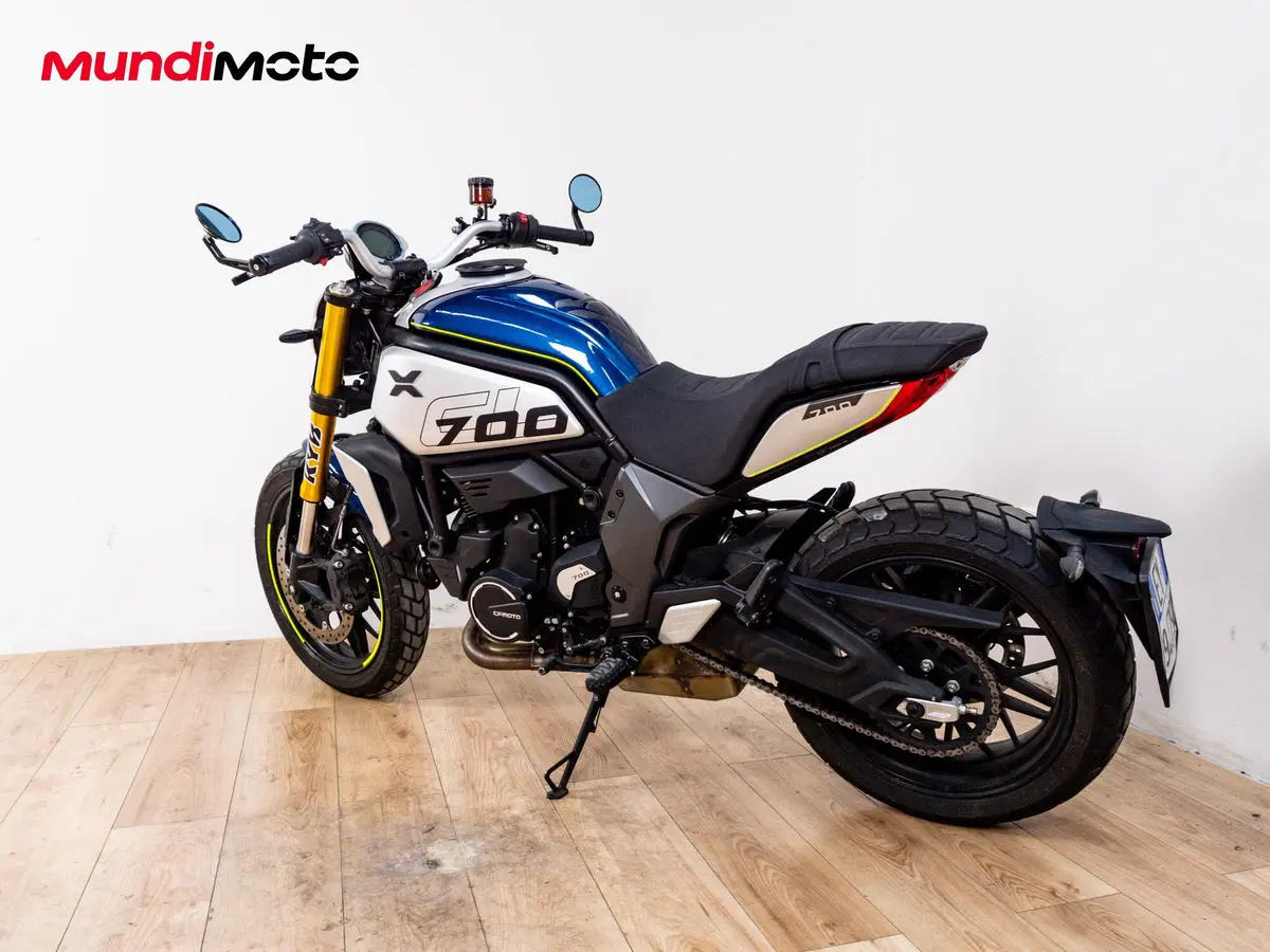 CFMOTO 700CL-X Heritage (2021 - 26) (6)