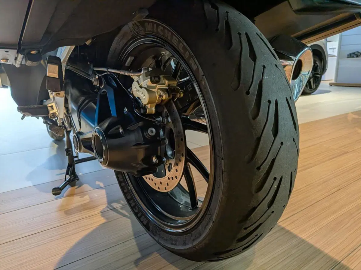 Bmw R 1250 RT (2021 - 25) (14)