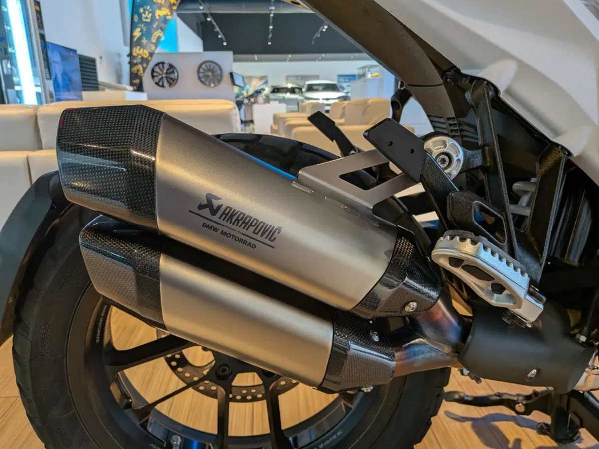 Bmw R 1300 GS (2023 - 26) (10)