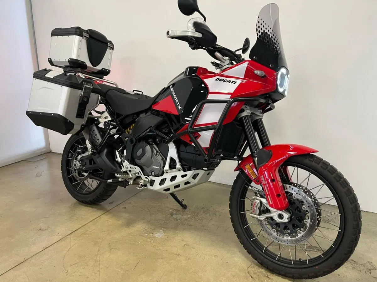 Ducati DesertX Discovery (2025) (2)