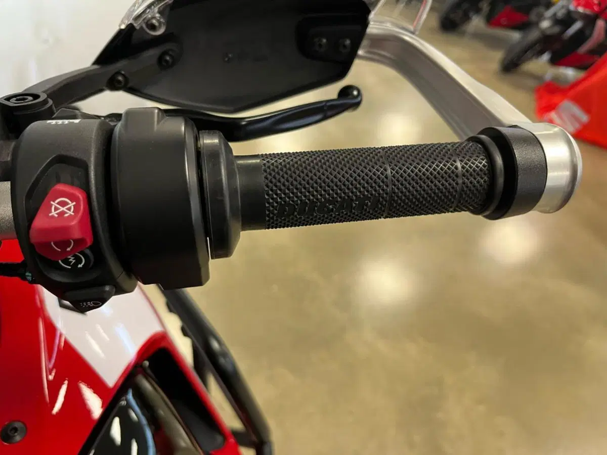 Ducati DesertX Discovery (2025) (11)
