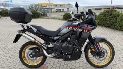 Honda Transalp XL750 (2025) usata