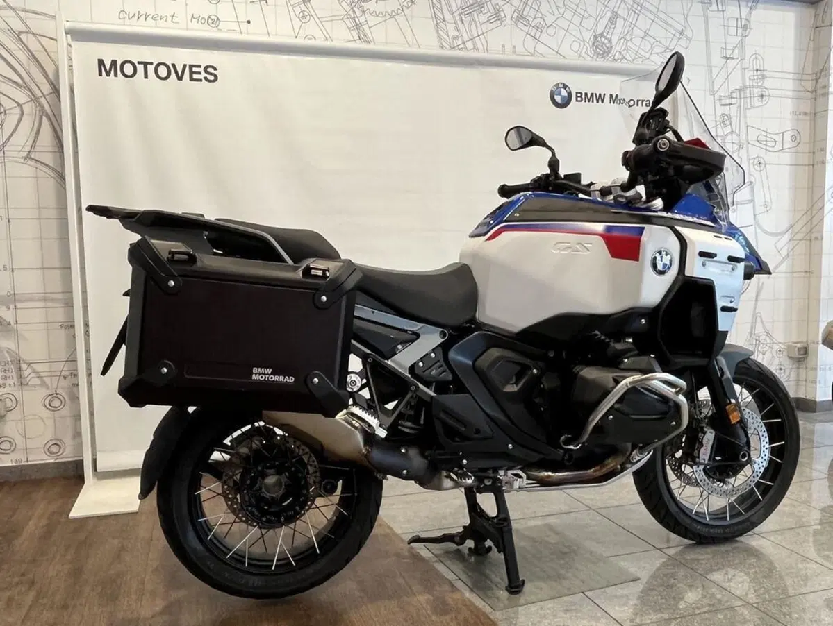 Bmw R 1300 GS Adventure Trophy (2025 - 26) (3)