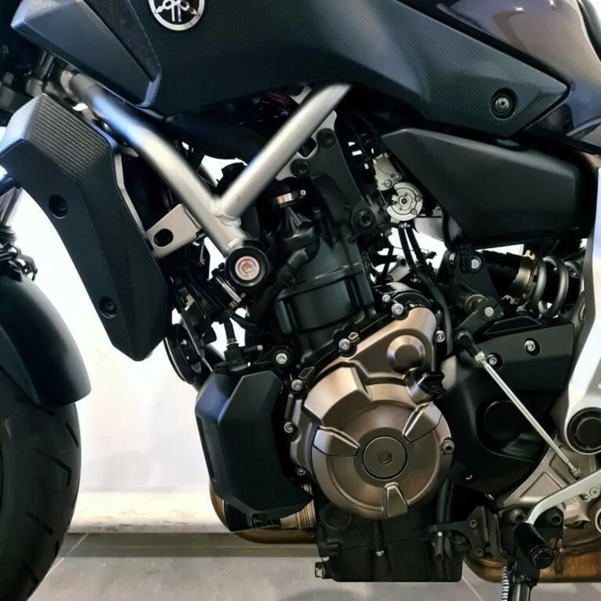 Yamaha MT-07 ABS (2014 - 16) (10)