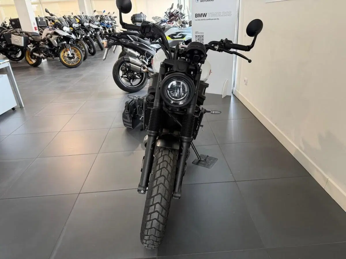 Yamaha XSR 700 (2022 - 26) (8)