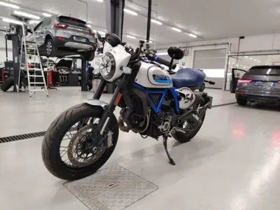 Ducati Scrambler 800 Caf&egrave; Racer (2017 - 21) usata
