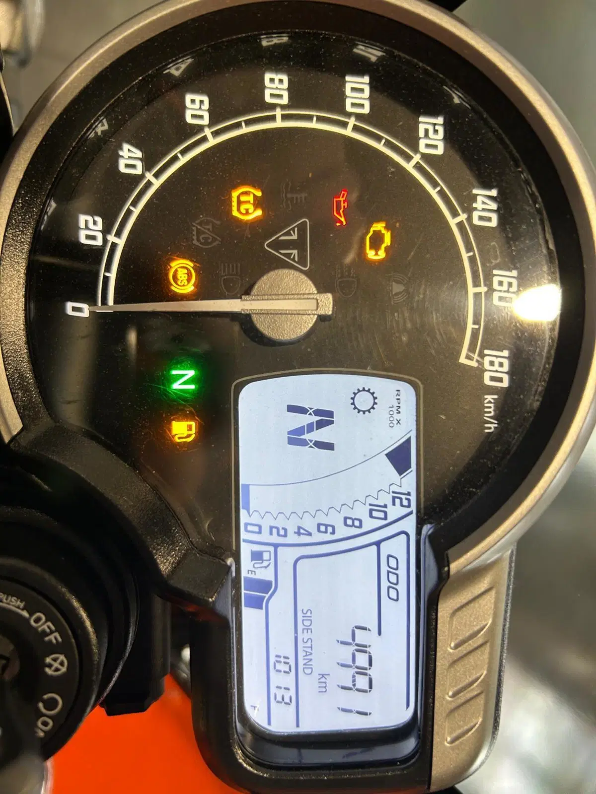 Triumph Speed 400 (2024 - 26) (4)
