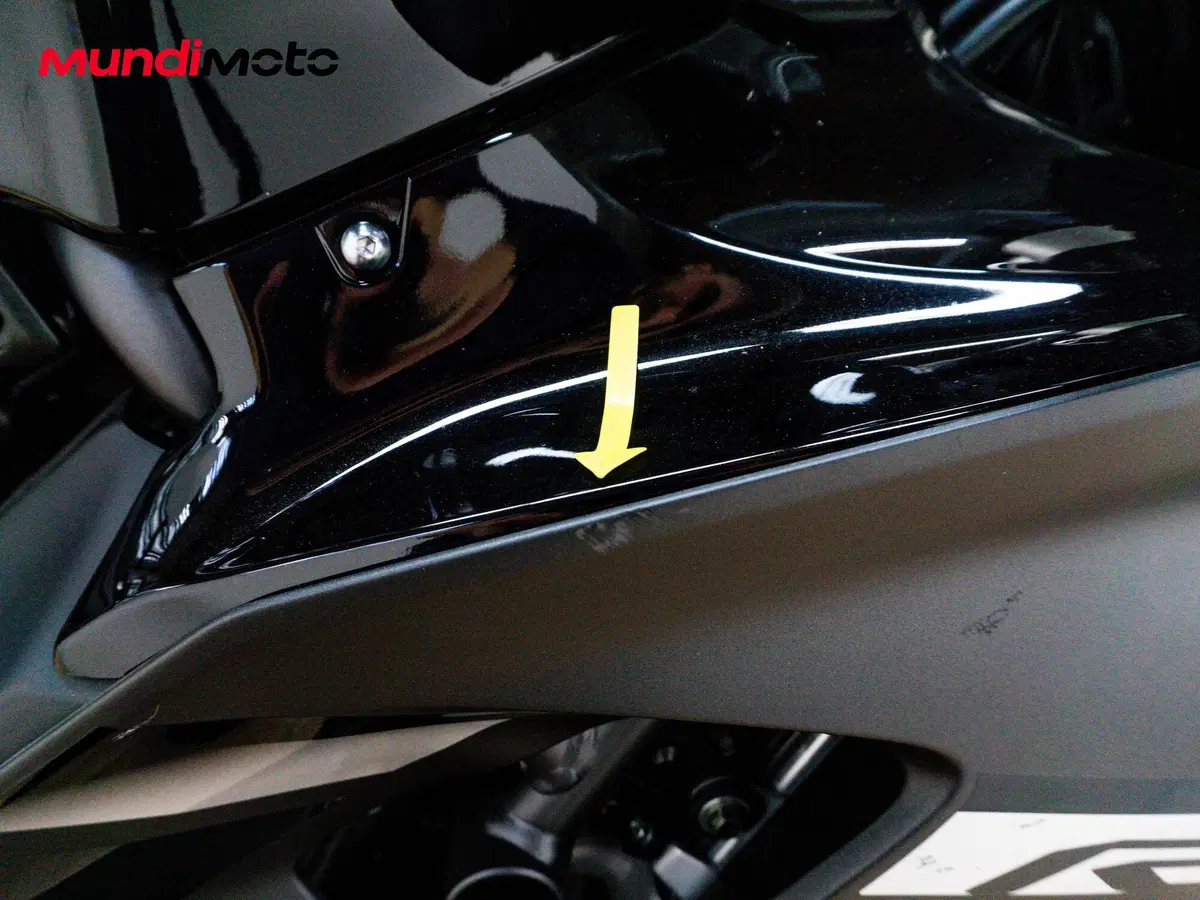 Yamaha YZF R7 (2021 - 25) (12)