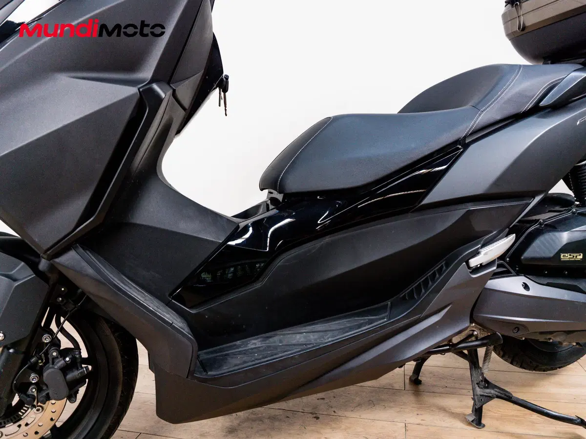 Honda Forza 125 (2025 - 26) (9)