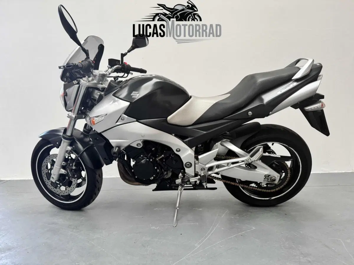 Suzuki GSR 600 (2006 - 11)
